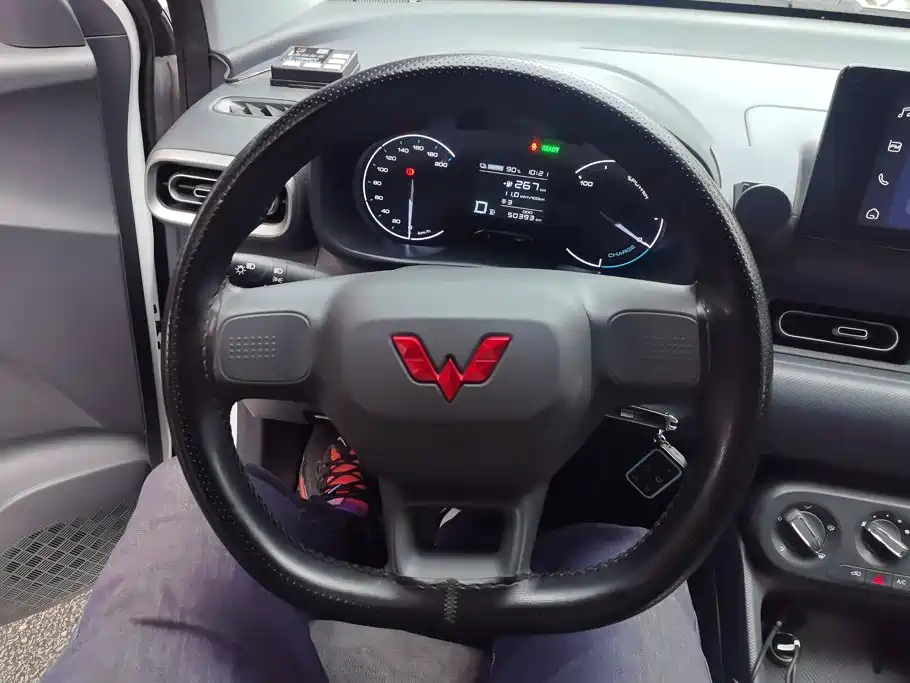Wuling Hongguang EV — миниатюра 15