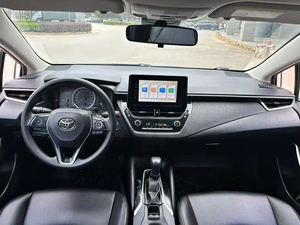 Toyota Corolla — миниатюра 5