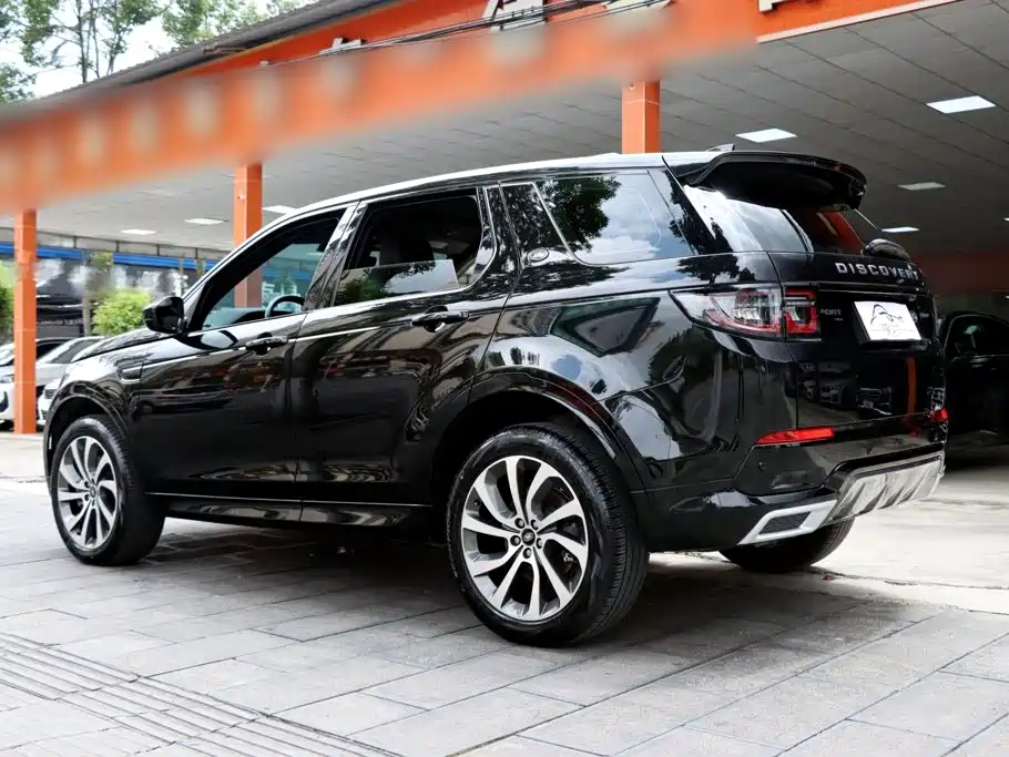 Land Rover Discovery Sport — миниатюра 8