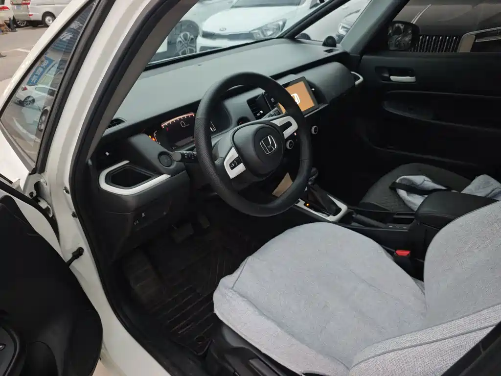 Honda Fit — миниатюра 6