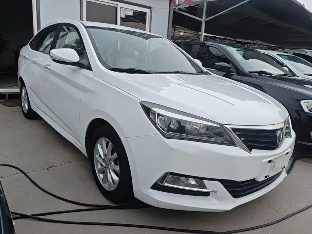 Changan V7 — миниатюра 4