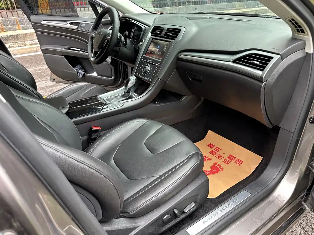 Ford Mondeo — миниатюра 16