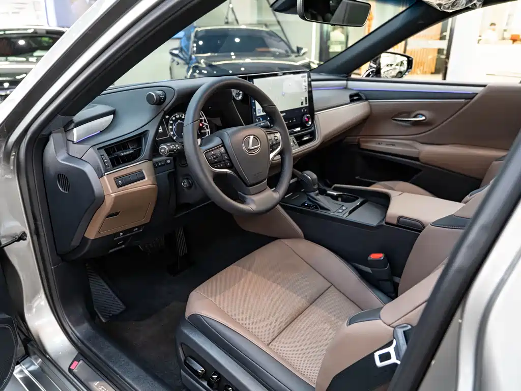 Lexus RX 2023 350h Enjoy
