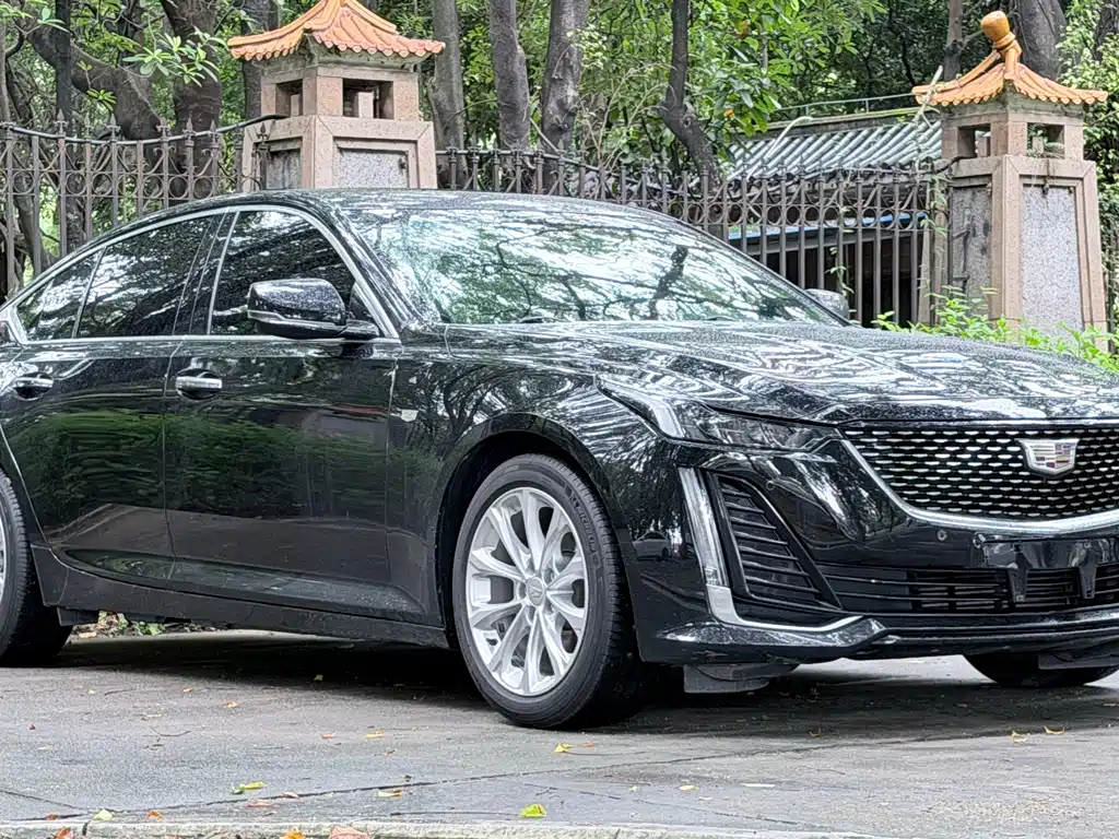 Cadillac CT5 — миниатюра 3