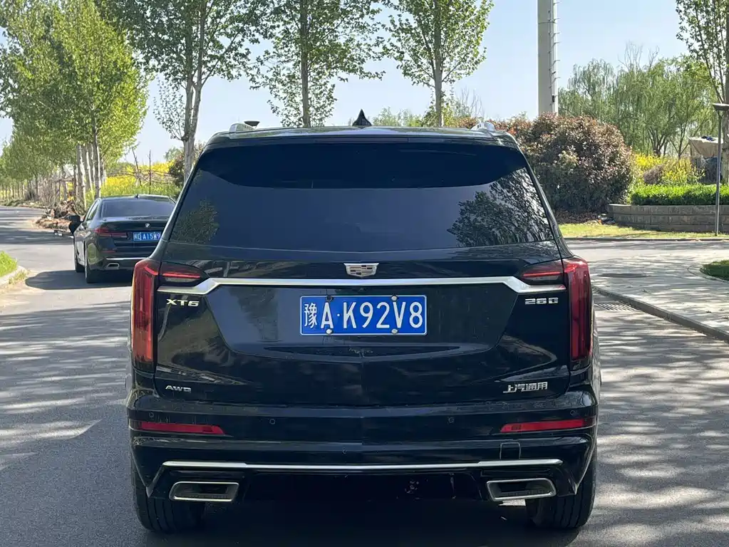 Cadillac XT6 — миниатюра 5