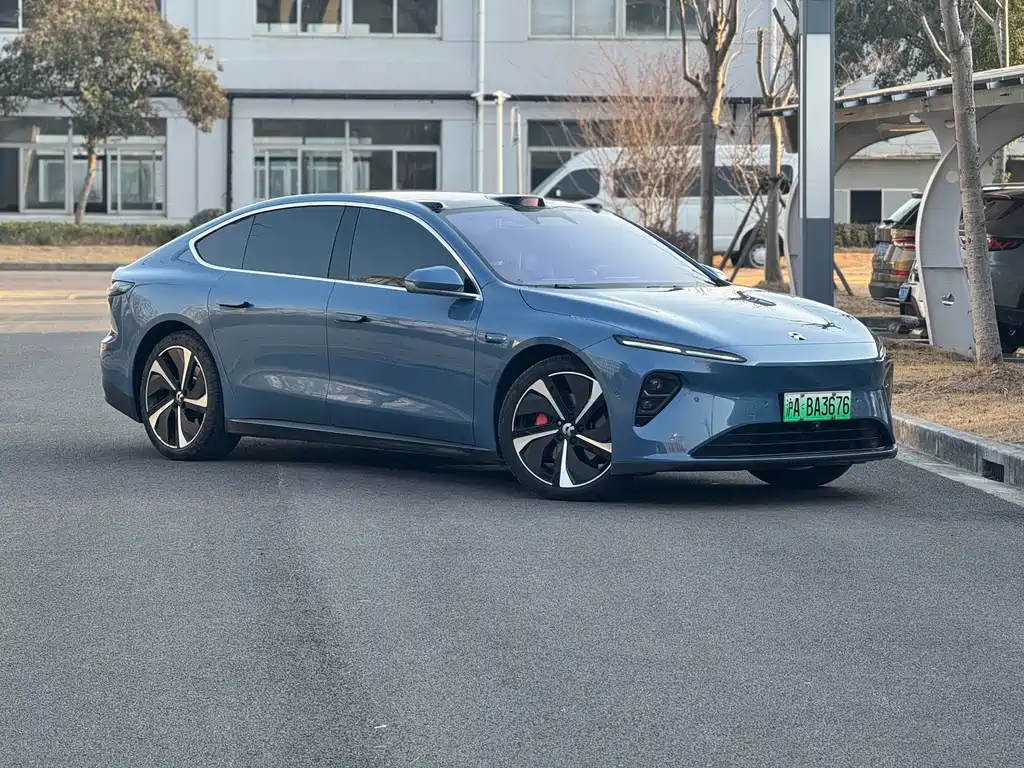 NIO NIO ET7