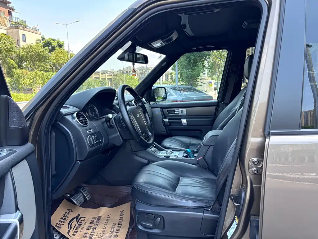 Land Rover Discovery — миниатюра 7