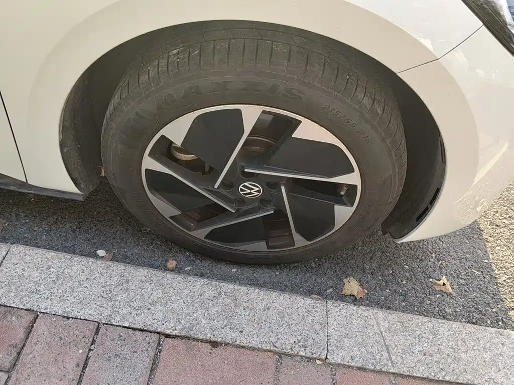 Volkswagen ID.3 — миниатюра 8