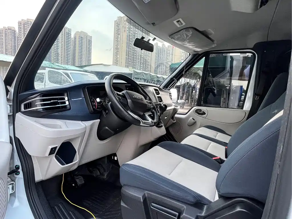 JMC JMC Fushun — миниатюра 7