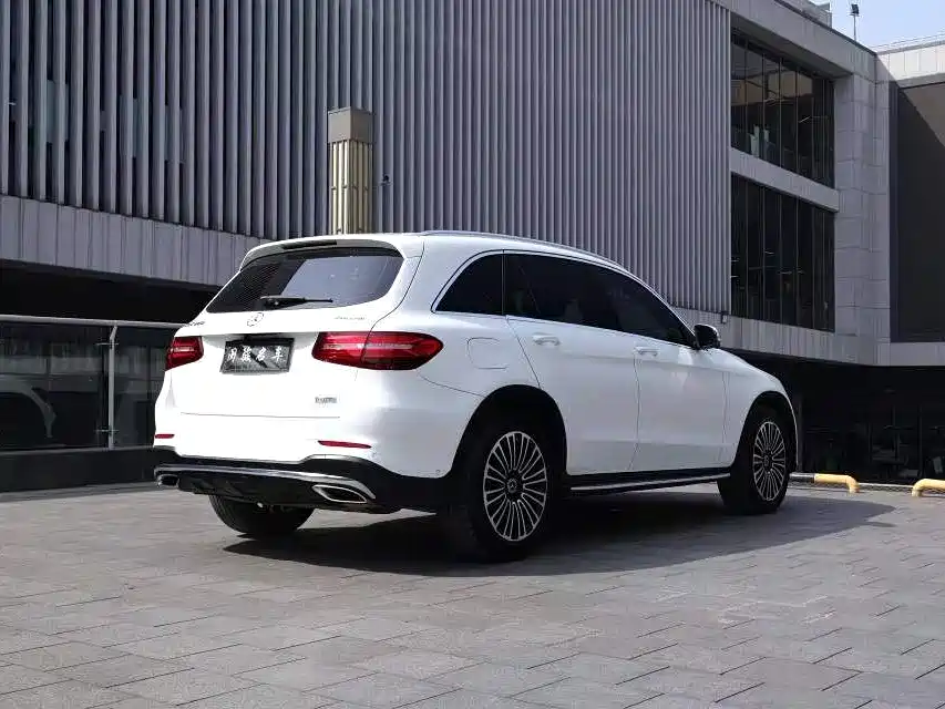 Mercedes-Benz GLC 2018 GLC 260 4MATIC