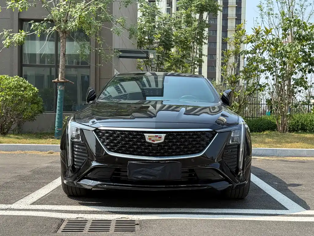 Cadillac CT5 2025 28T