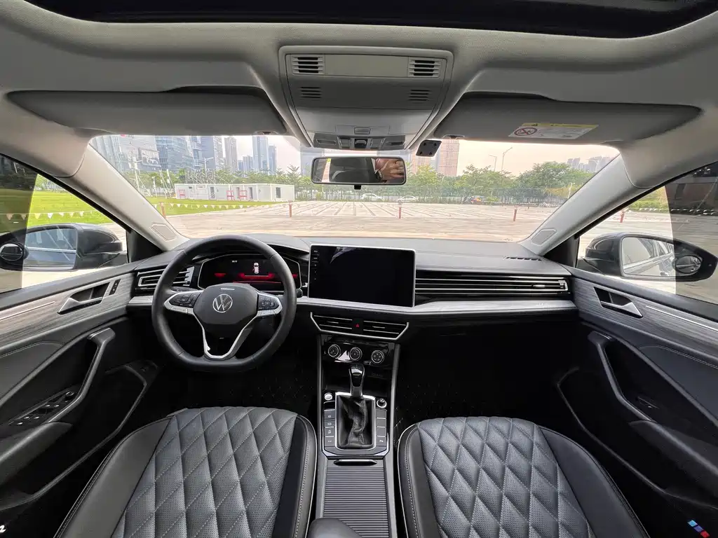 Volkswagen Sagitar — миниатюра 8