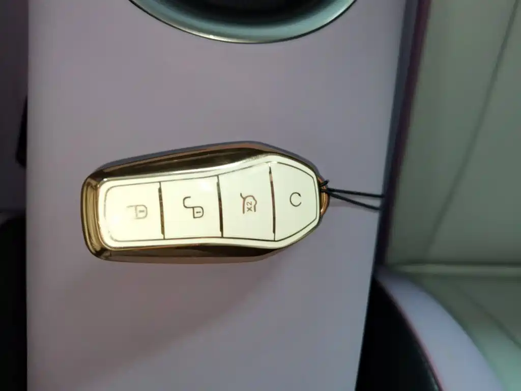 BYD Dolphin — миниатюра 9
