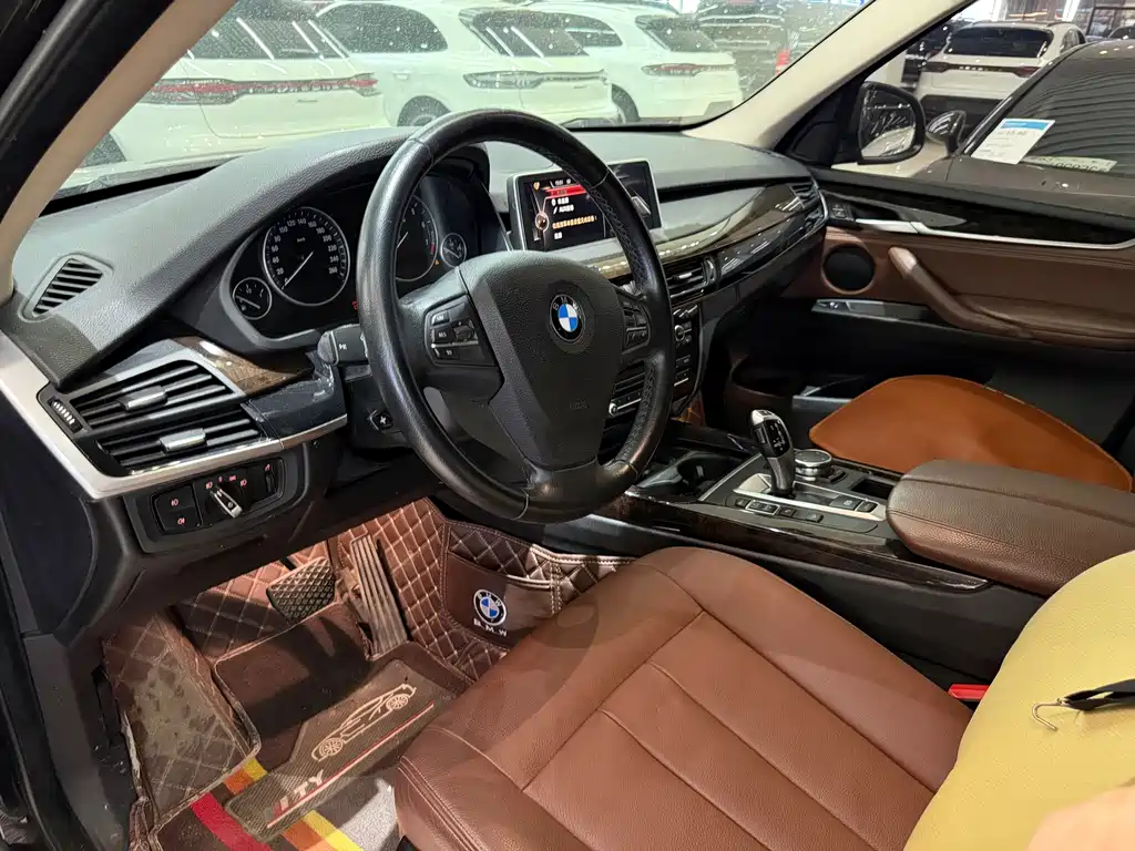 BMW X5 (Import) — миниатюра 3