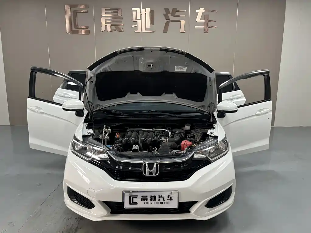 Honda Fit — миниатюра 15