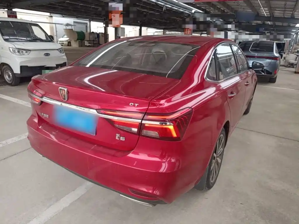 Roewe i6 Classic — миниатюра 7