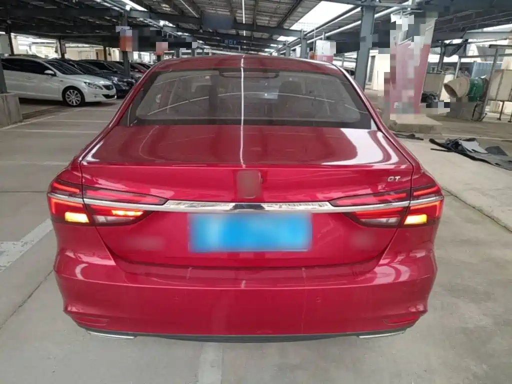 Roewe i6 Classic — миниатюра 6