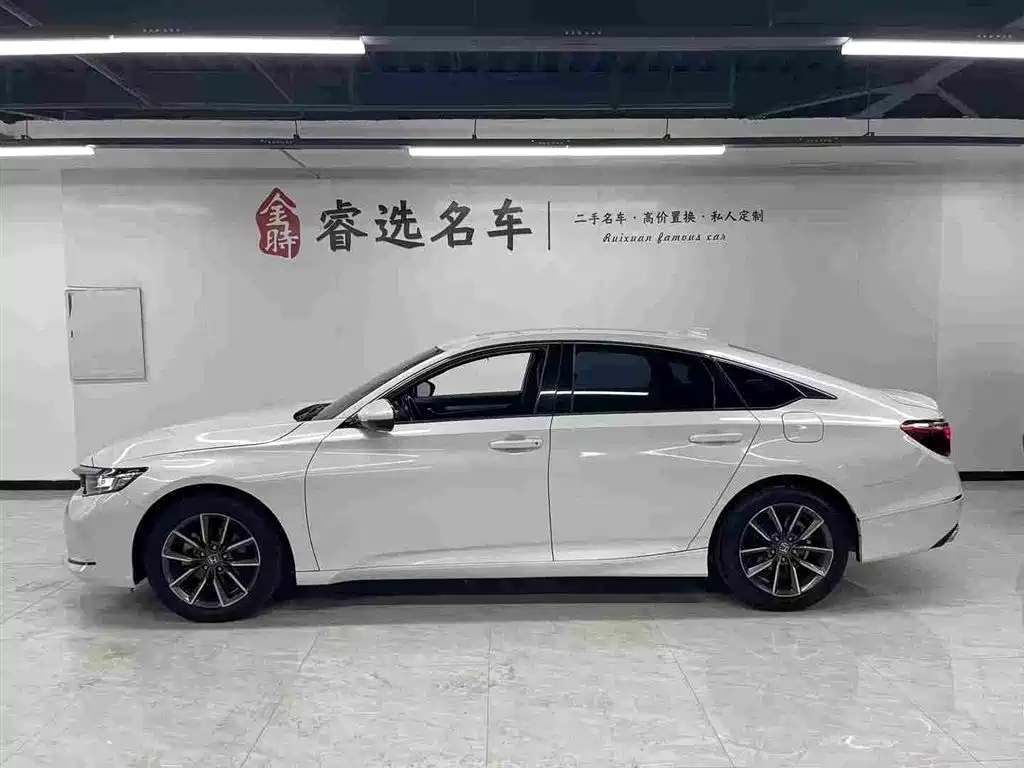 Honda Inspire — миниатюра 3