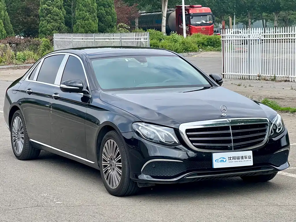 Mercedes-Benz E-Class E 2020 E 300 L Fashion