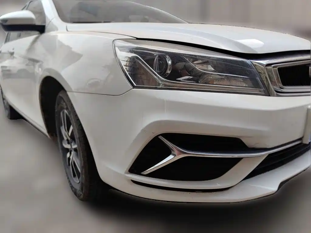 Geely Emgrand — миниатюра 3