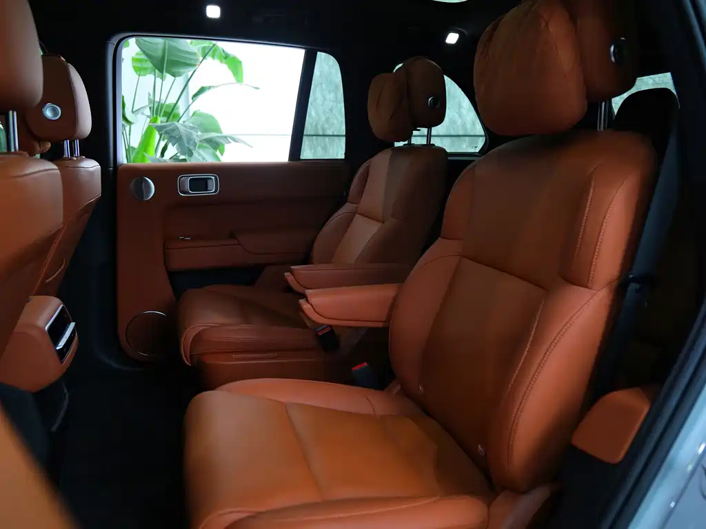 Li Auto Li L8 — миниатюра 14