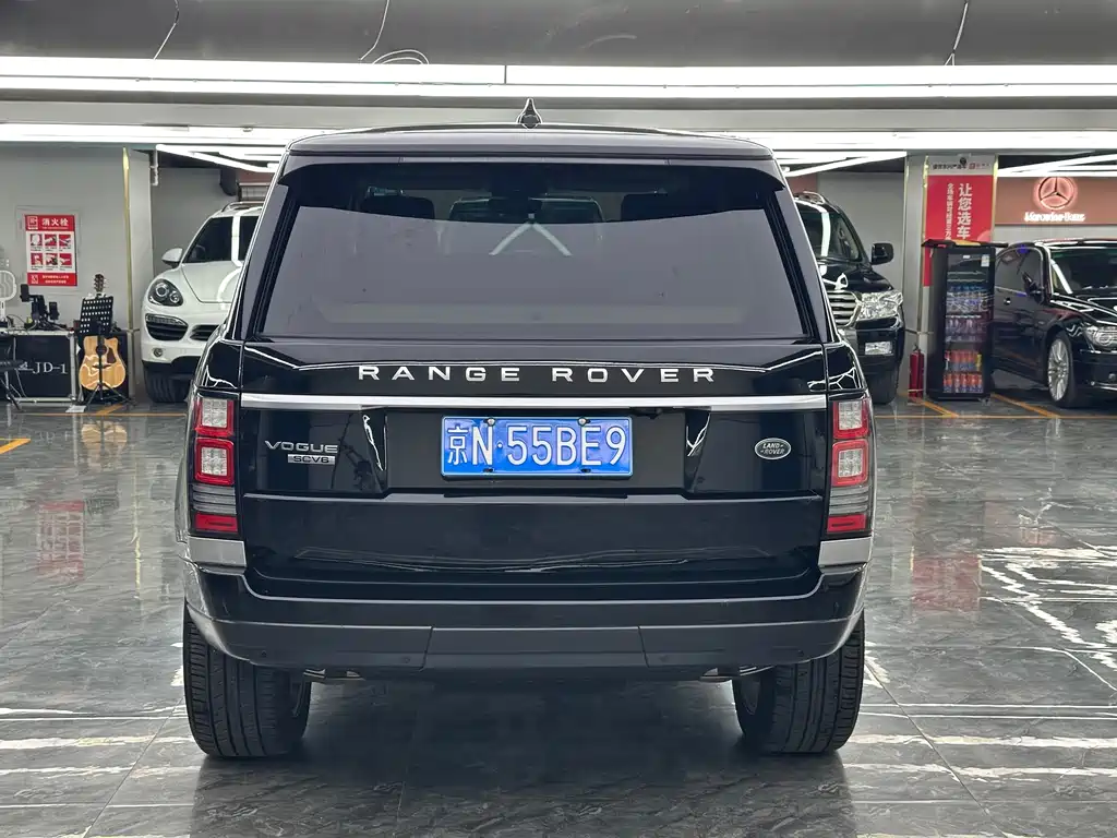 Land Rover Range Rover — миниатюра 8