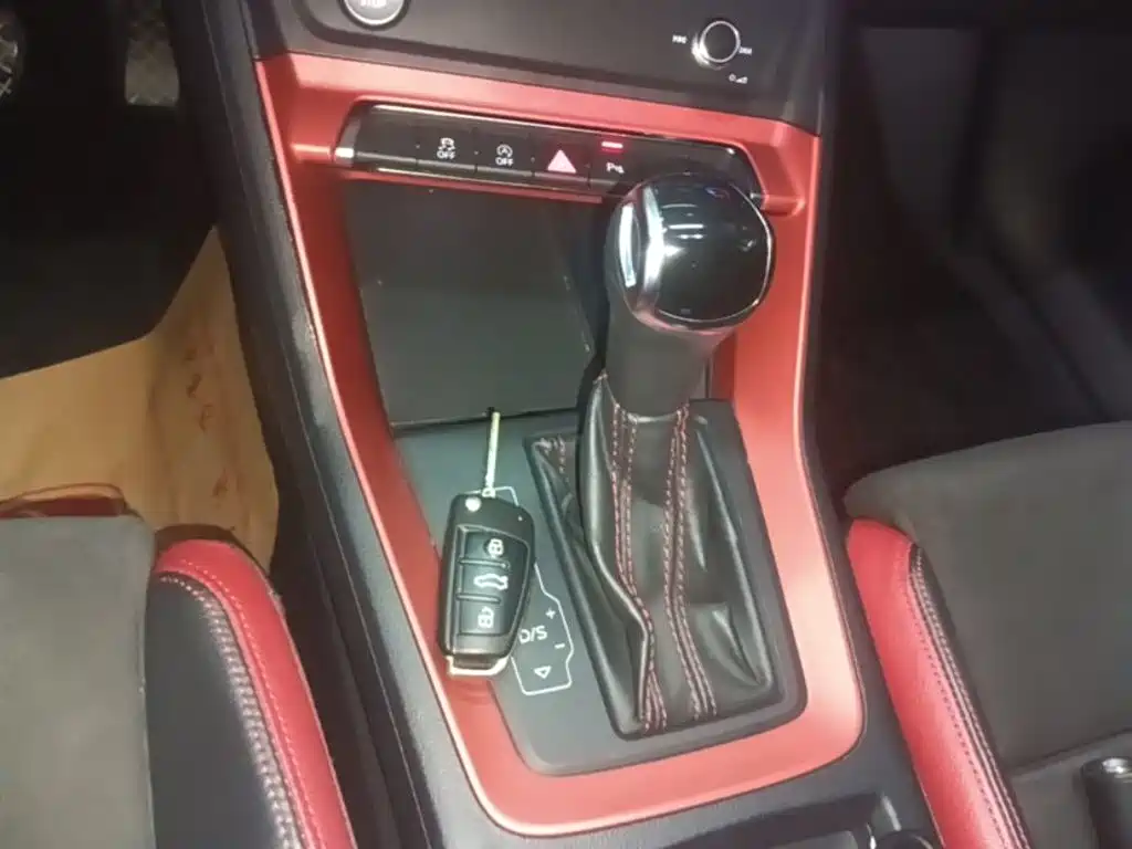 Audi Q3 — миниатюра 14