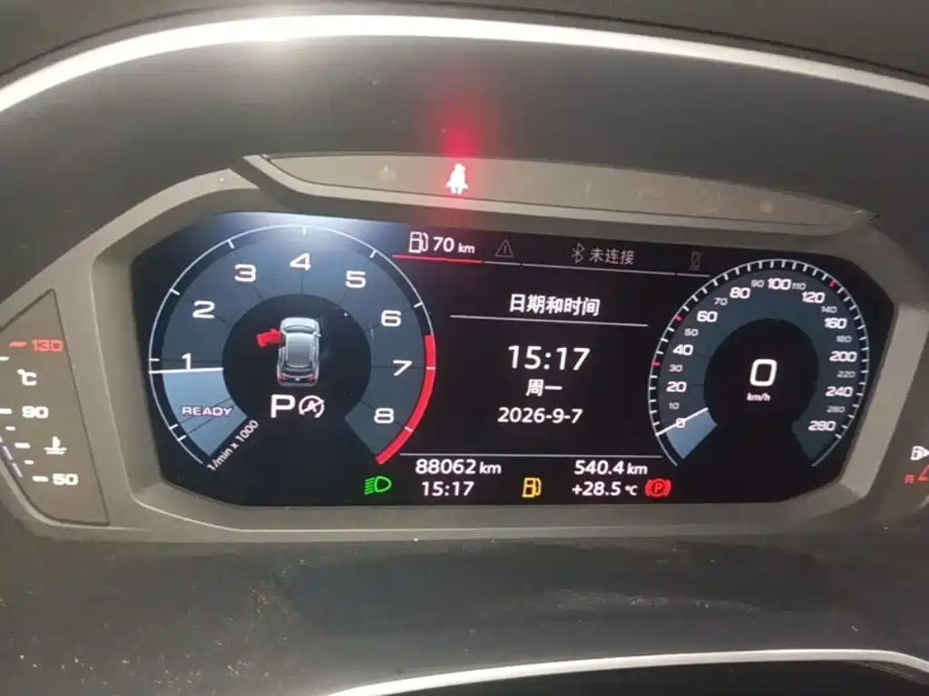 Audi Q3 — миниатюра 12