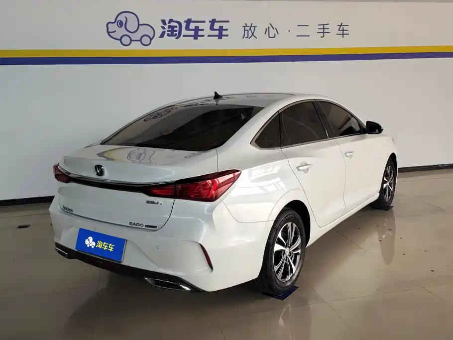 Changan Eado — миниатюра 3