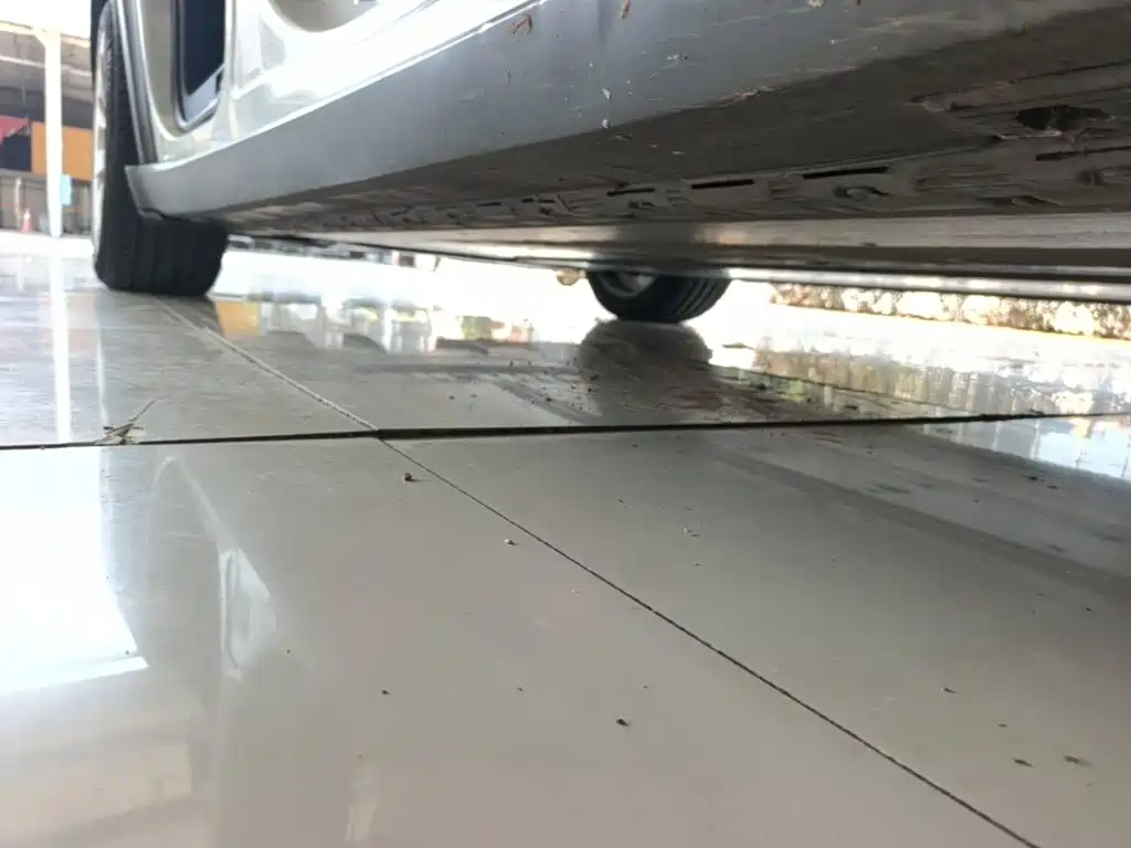 Tesla Model X — миниатюра 21