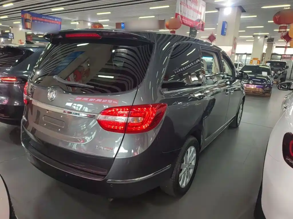 Buick GL8 — миниатюра 7