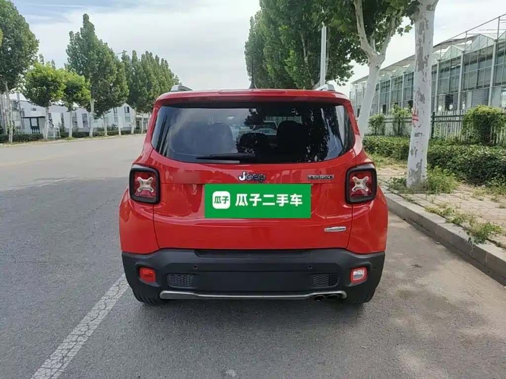 Jeep Renegade — миниатюра 6