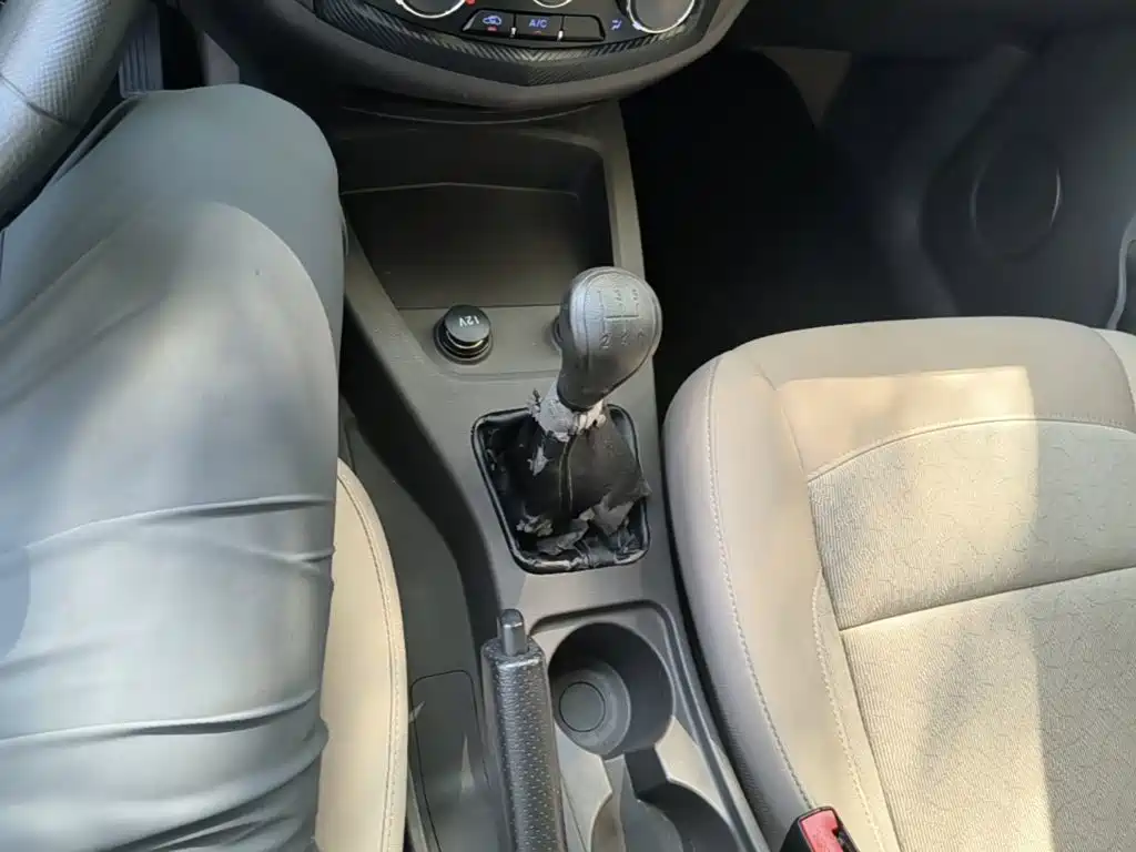 Wuling Hongguang — миниатюра 14