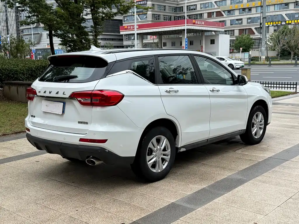 Haval M6 — миниатюра 4