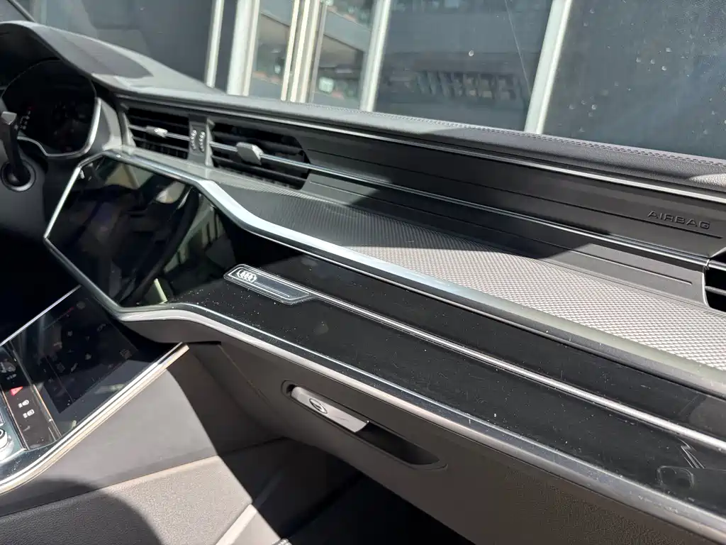 Audi A6L — миниатюра 44