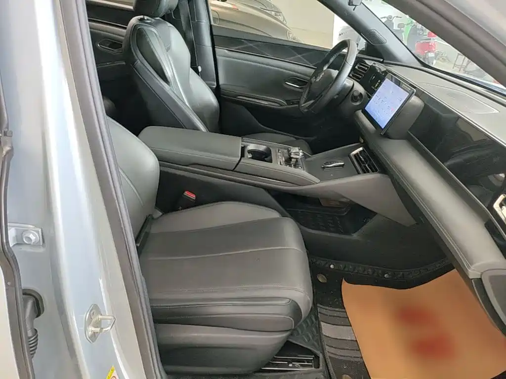 BYD Qin L — миниатюра 25