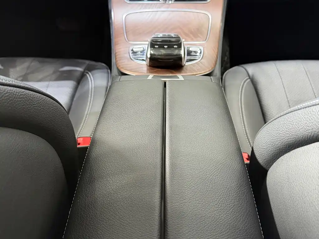 Mercedes-Benz E-Class E 2018 E 300 L Fashion