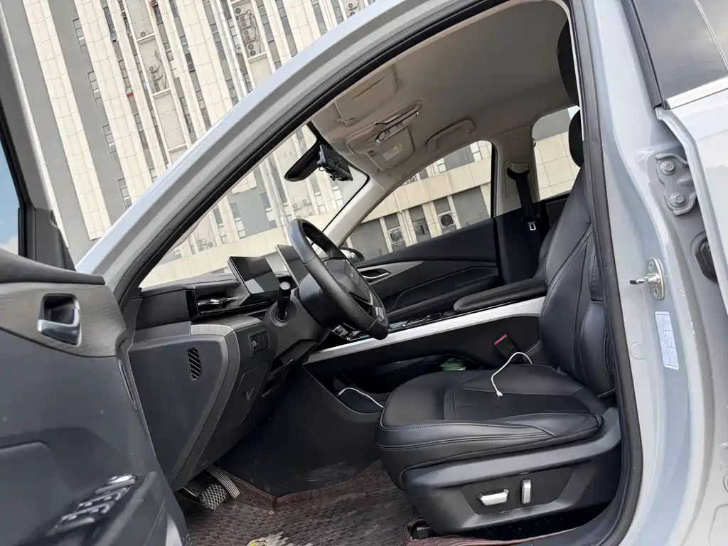Wuling Xingguang — миниатюра 8