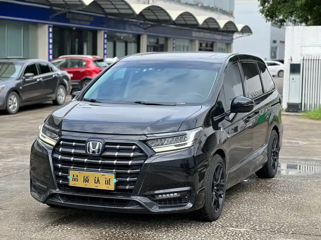 Honda Elysion — миниатюра 10
