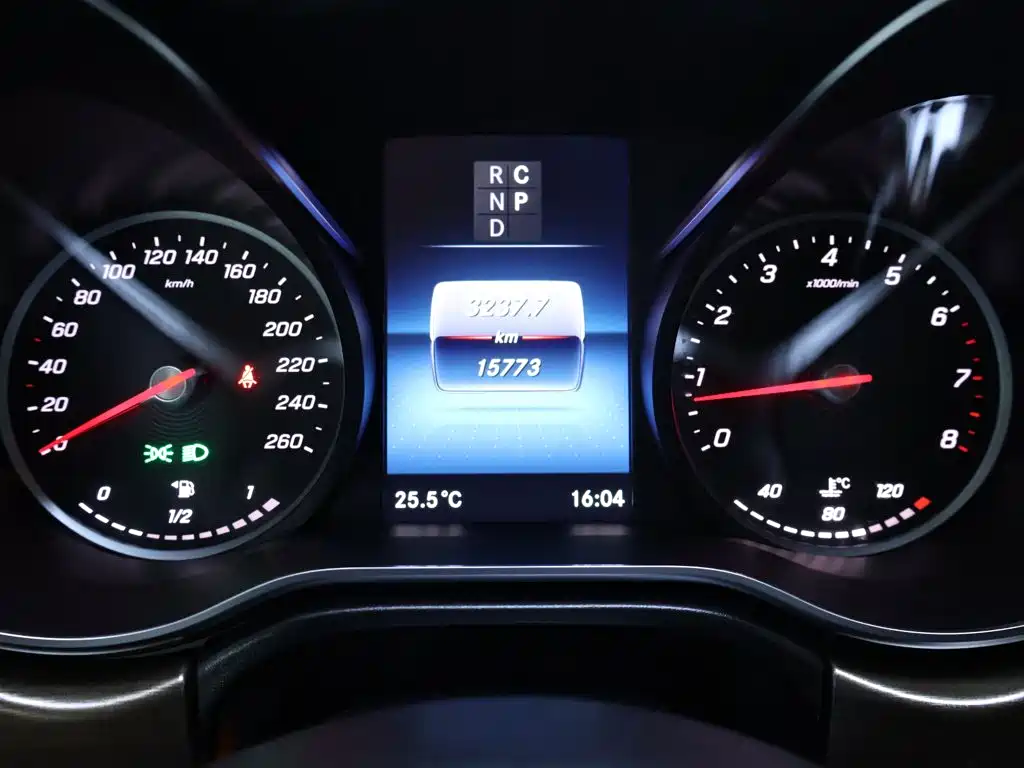Mercedes-Benz V-Class — миниатюра 15