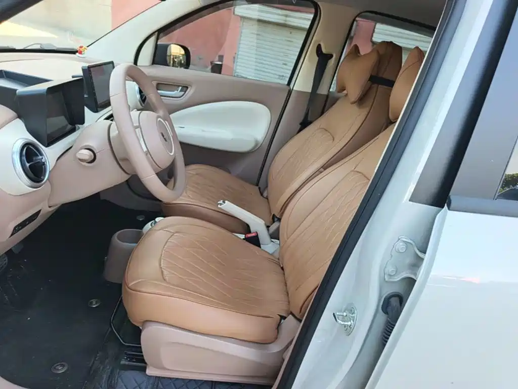 Wuling MINIEV — миниатюра 15