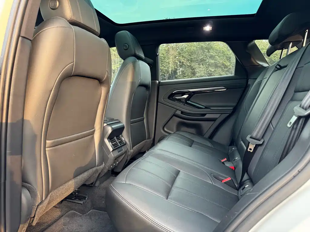 Land Rover Evoque — миниатюра 5
