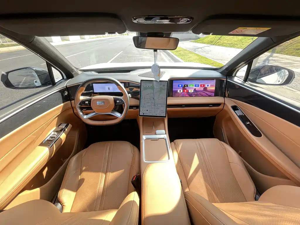 GEELY GALAXY GALAXY L7