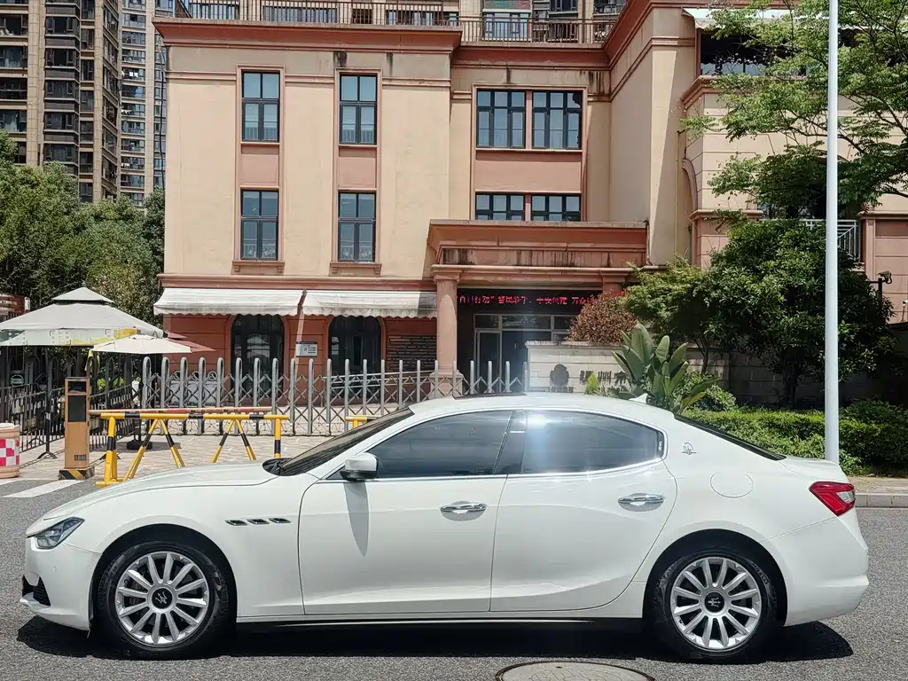 Maserati Ghibli 2017 3.0T Standard