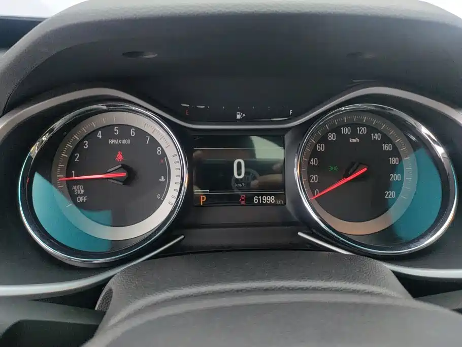 Chevrolet Volando — миниатюра 14