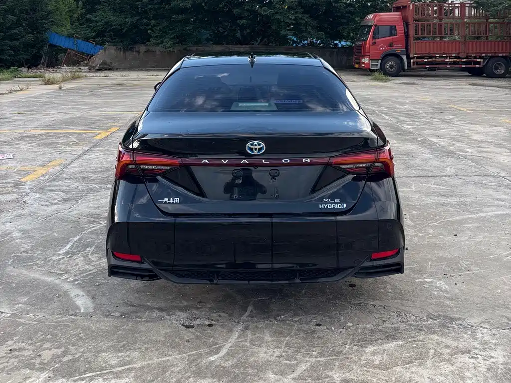Toyota Avalon — миниатюра 4