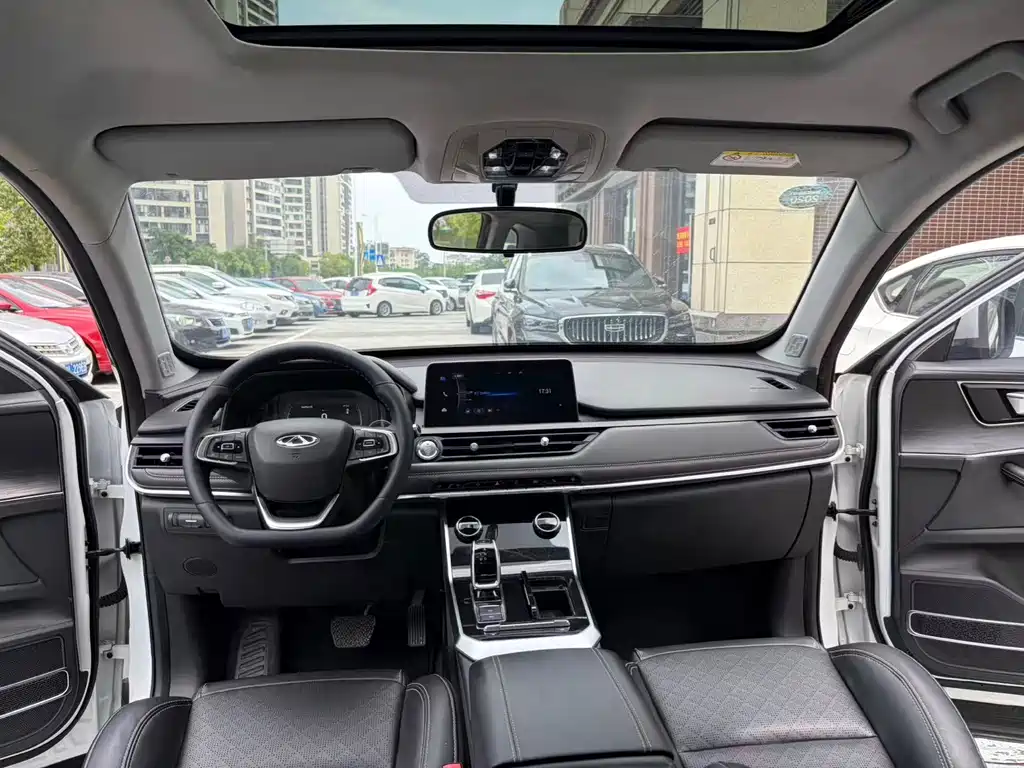 Chery Tiggo 8 — миниатюра 7