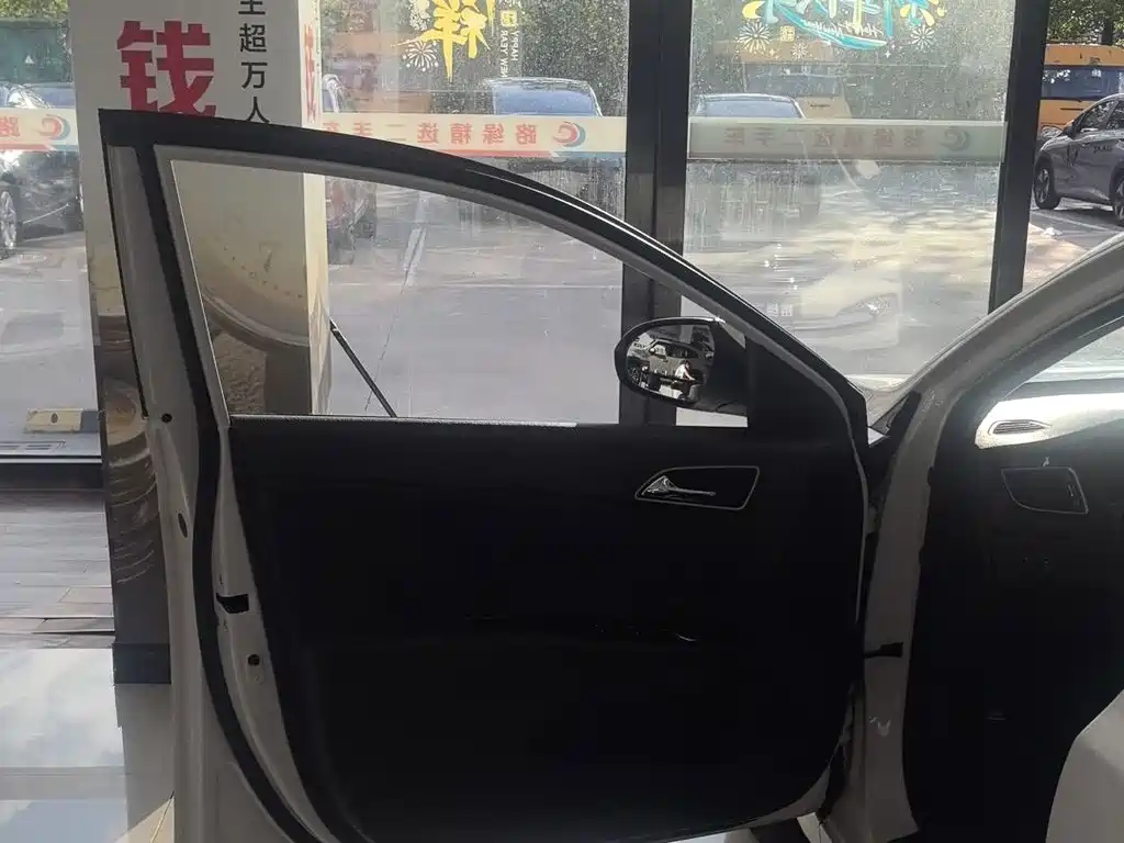 Hyundai Mistra — миниатюра 8