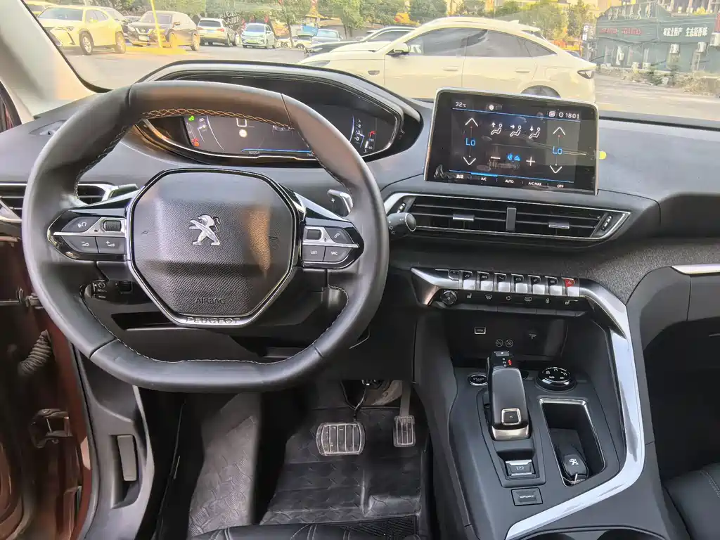Peugeot 4008 — миниатюра 21