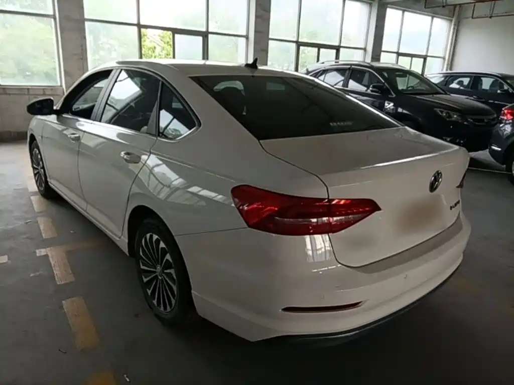 Volkswagen Lavida Pure Electric — миниатюра 5